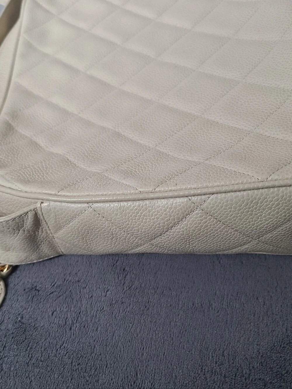 CHANEL Quilted Shoulder Bag - Beige Cream